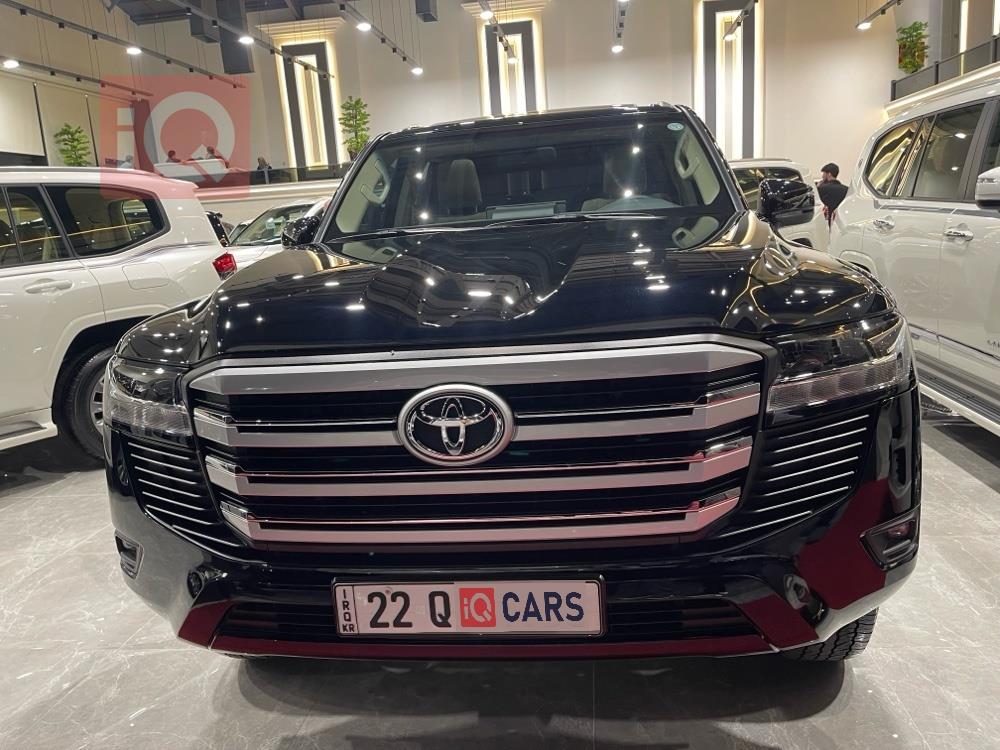 تويوتا لاندكروزر